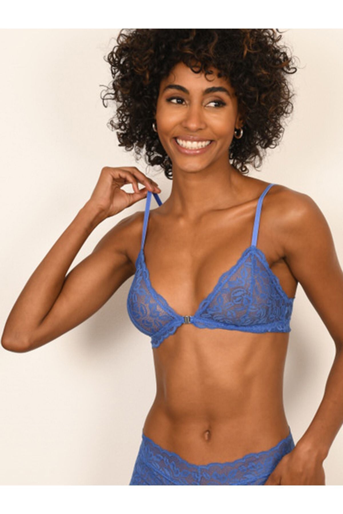 Whitney Önden Kapamalı Bralette