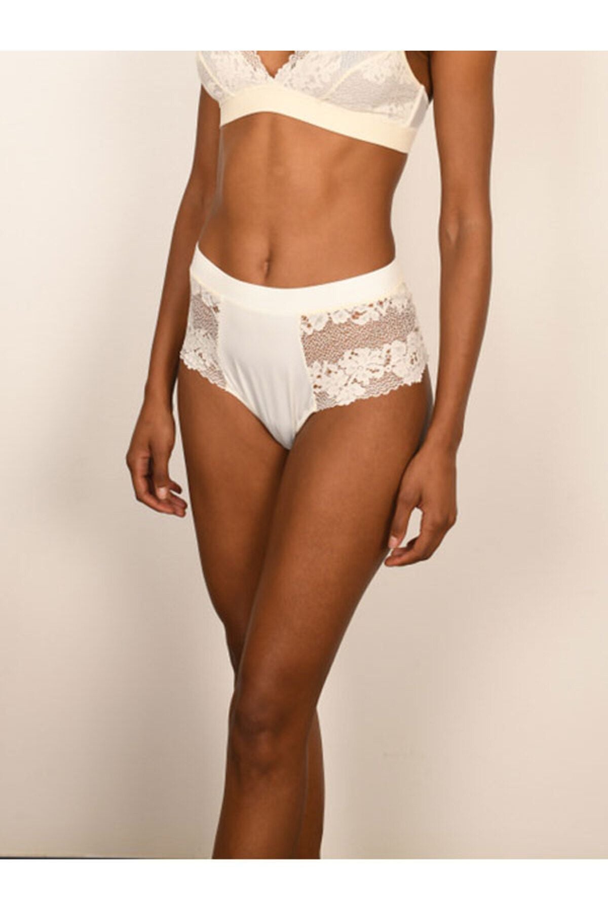Elysia Yüksek Bel String